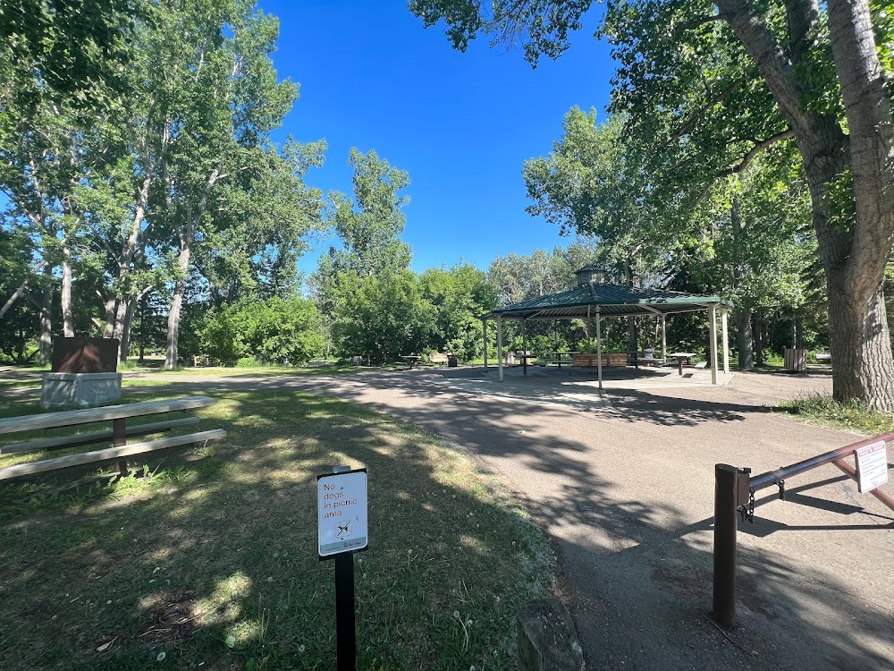 Kiwanis Picnic Park / Waskasoo