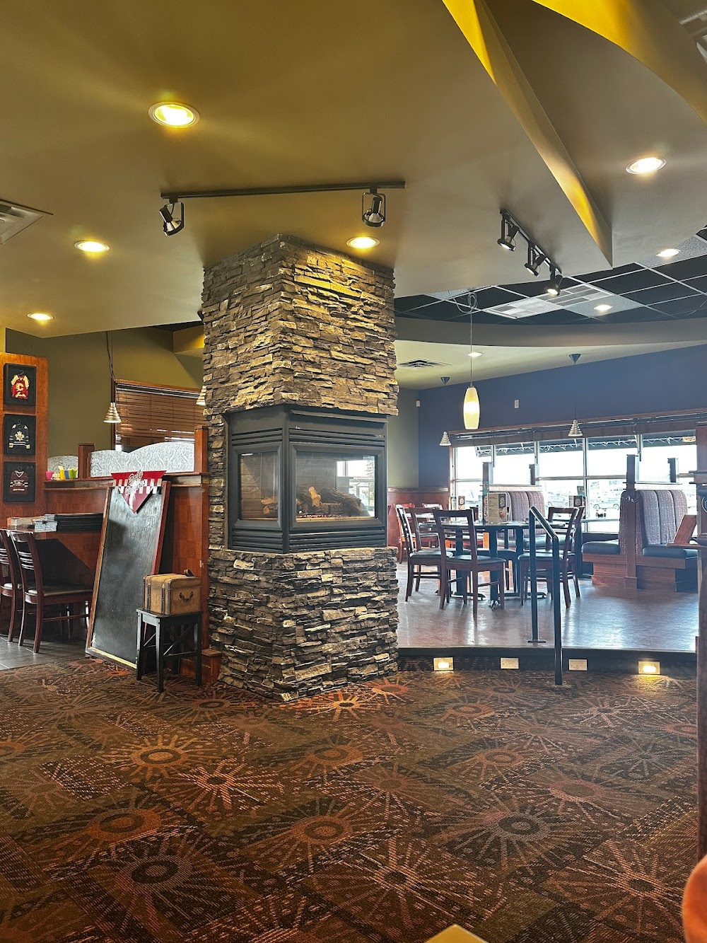 Ricky’s All Day Grill – Red Deer South